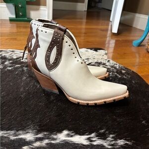 Ariat Cream and Brown Ankle Boots